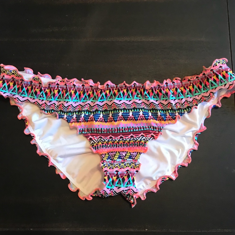 Brand new Victoria’s Secret bathing suit bottoms